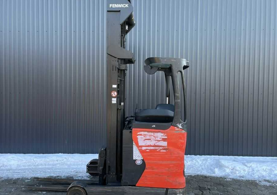 Linde R14 - Ричтрак: фото 2 Linde R14 - Ричтрак: фото 2