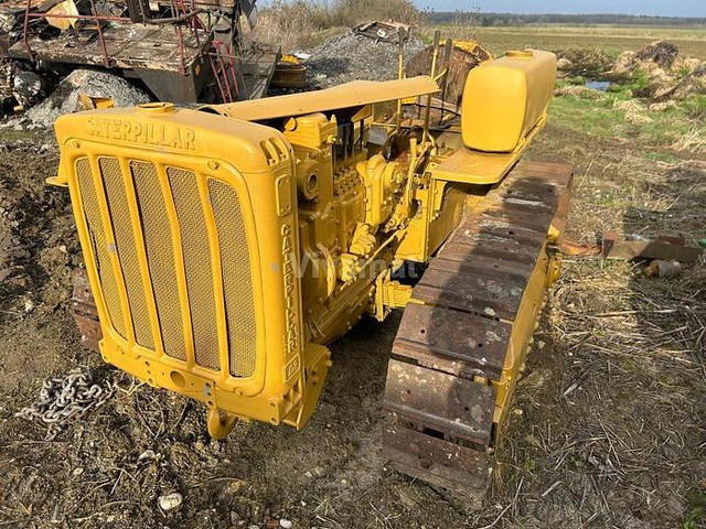 Caterpillar D2 - - Бульдозер: фото 1 Caterpillar D2 - - Бульдозер: фото 1