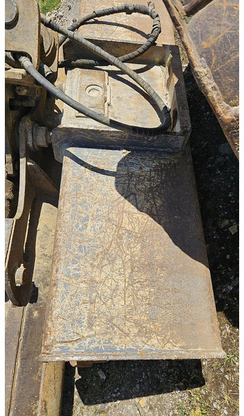 Mecalac 12MXT - Ковш: фото 5 Mecalac 12MXT - Ковш: фото 5