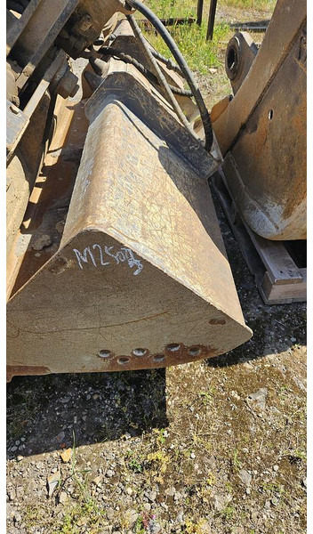 Mecalac 12MXT - Ковш: фото 3 Mecalac 12MXT - Ковш: фото 3