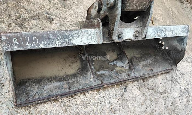 Mecalac 12MXT - Ковш: фото 1 Mecalac 12MXT - Ковш: фото 1