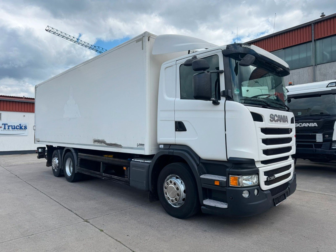 Scania P 380 * KOFFER * LBW 3 TON * LENK / LIFTACHSE * - Грузовик с закрытым кузовом: фото 2 Scania P 380 * KOFFER * LBW 3 TON * LENK / LIFTACHSE * - Грузовик с закрытым кузовом: фото 2