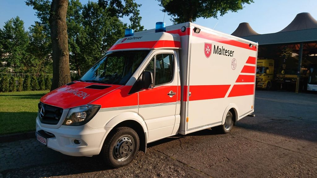 Mercedes-Benz Sprinter 519 / ATM 0km 4x on Stock Mercedes-Benz Sprinter 519 / ATM 0km 4x on Stock - Машина скорой помощи: фото 1 Mercedes-Benz Sprinter 519 / ATM 0km 4x on Stock Mercedes-Benz Sprinter 519 / ATM 0km 4x on Stock - Машина скорой помощи: фото 1