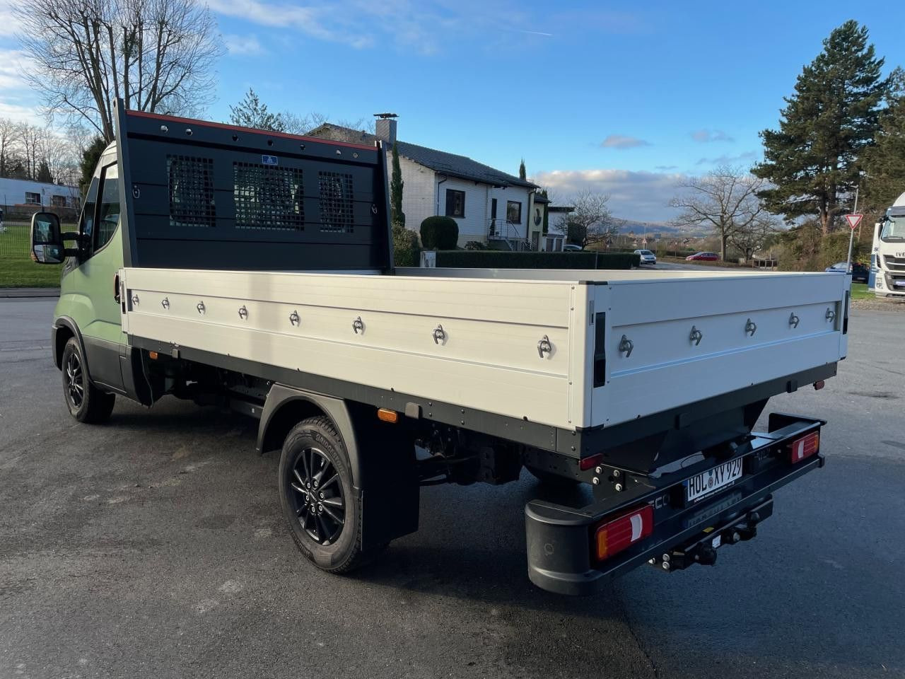Iveco Daily 35S14A8 Euro6 Klima AHK Navi ZV Iveco Daily 35S14A8 Euro6 Klima AHK Navi ZV - Малотоннажный бортовой грузовик: фото 5 Iveco Daily 35S14A8 Euro6 Klima AHK Navi ZV Iveco Daily 35S14A8 Euro6 Klima AHK Navi ZV - Малотоннажный бортовой грузовик: фото 5