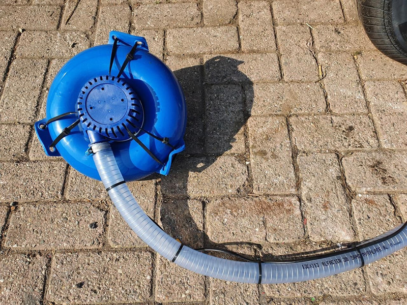 Zonnedrinkbak 900 L grootvee - Nieuw - Инвентарь для животноводства: фото 4 Zonnedrinkbak 900 L grootvee - Nieuw - Инвентарь для животноводства: фото 4