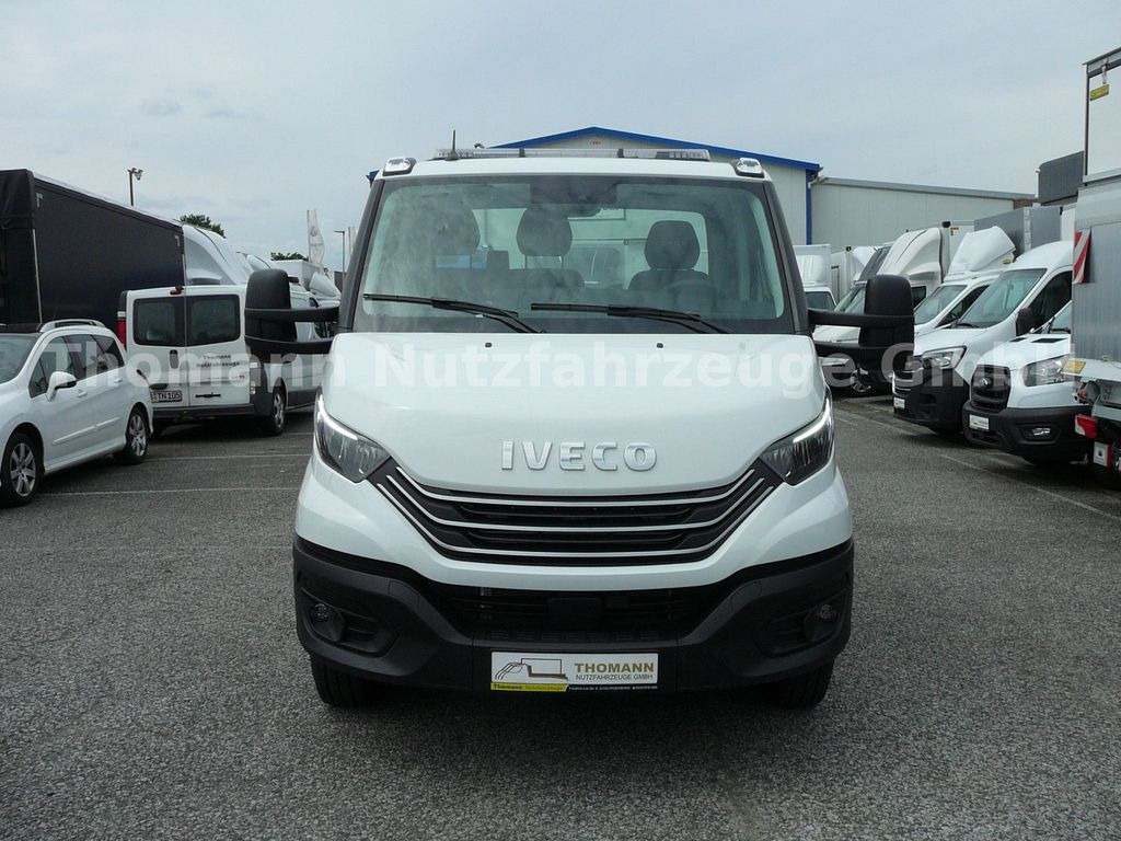 Iveco DAILY 70C18 Schiebeplateu Hubbrille Luftfed Navi Iveco DAILY 70C18 Schiebeplateu Hubbrille Luftfed Navi - Эвакуатор, Фургон: фото 4 Iveco DAILY 70C18 Schiebeplateu Hubbrille Luftfed Navi Iveco DAILY 70C18 Schiebeplateu Hubbrille Luftfed Navi - Эвакуатор, Фургон: фото 4
