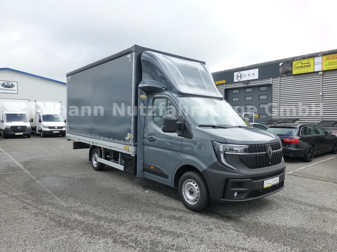 Renault NEW Master Pritsche Plane Premium 2025 - Тентованный фургон: фото 2 Renault NEW Master Pritsche Plane Premium 2025 - Тентованный фургон: фото 2