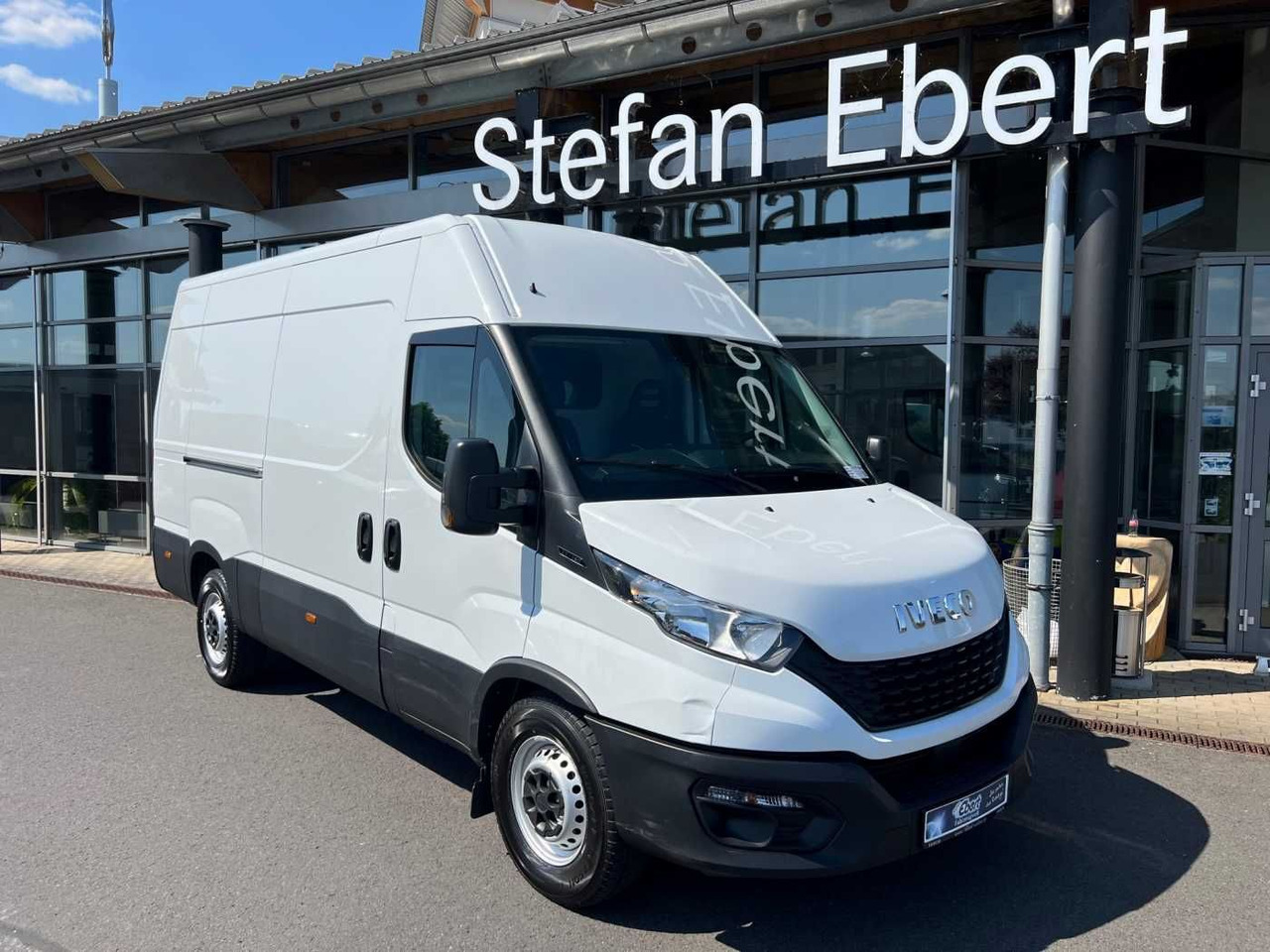 Iveco Daily 35 S 16 V *Klima*3.520mm* - Цельнометаллический фургон: фото 2 Iveco Daily 35 S 16 V *Klima*3.520mm* - Цельнометаллический фургон: фото 2