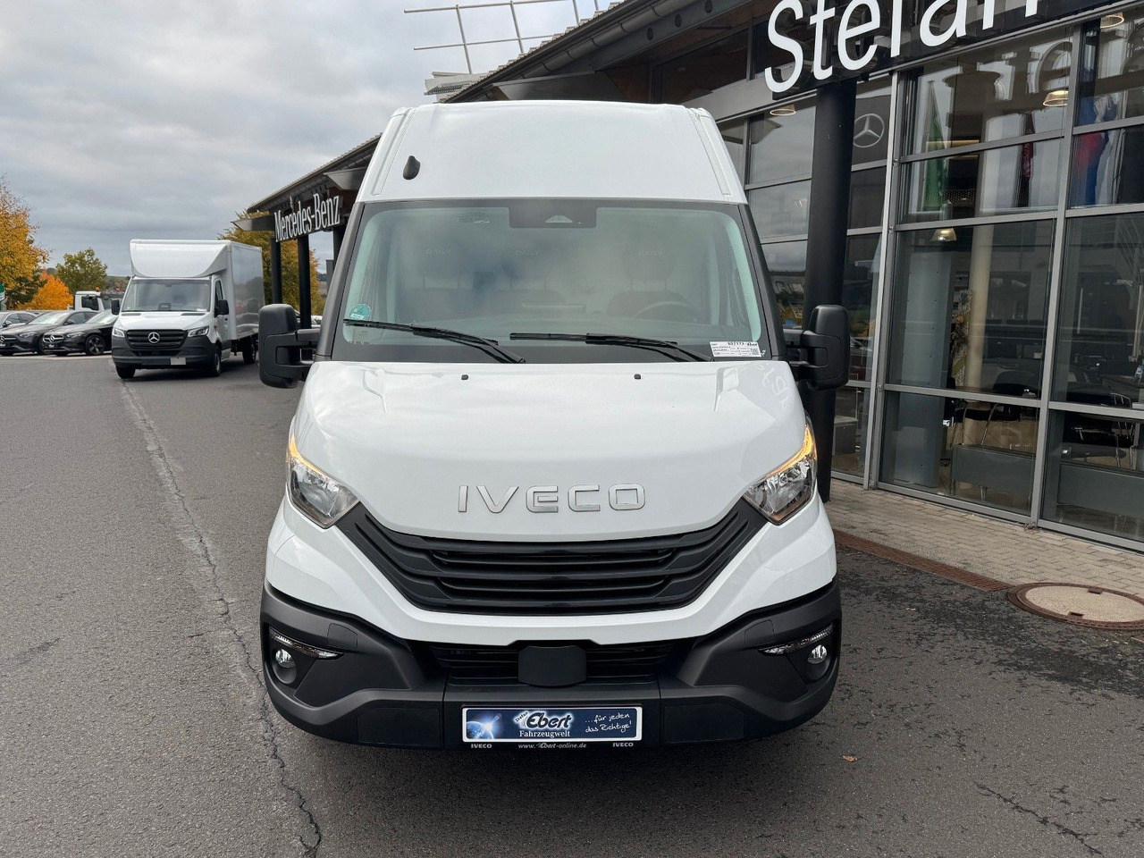 Iveco Daily 35S16 A8 *R3.520mm*Automatik*AHK*ACC* - Цельнометаллический фургон: фото 3 Iveco Daily 35S16 A8 *R3.520mm*Automatik*AHK*ACC* - Цельнометаллический фургон: фото 3