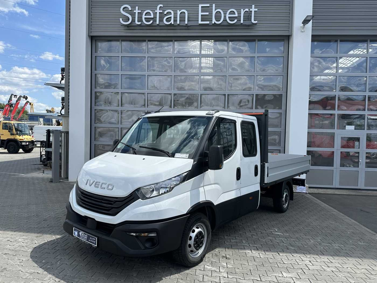 Iveco Daily 35S16 H 3.0L *R3.750mm*AHK*Automatik* 2x - Малотоннажный бортовой грузовик: фото 1 Iveco Daily 35S16 H 3.0L *R3.750mm*AHK*Automatik* 2x - Малотоннажный бортовой грузовик: фото 1