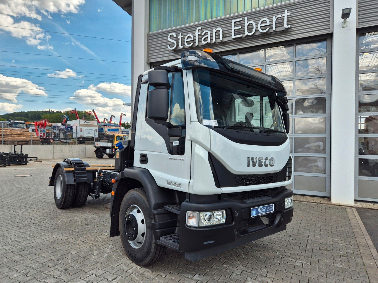 Iveco Eurocargo ML160E25/P EVI_E 4x2 RHD Rechtslenker - Грузовик-шасси: фото 4 Iveco Eurocargo ML160E25/P EVI_E 4x2 RHD Rechtslenker - Грузовик-шасси: фото 4
