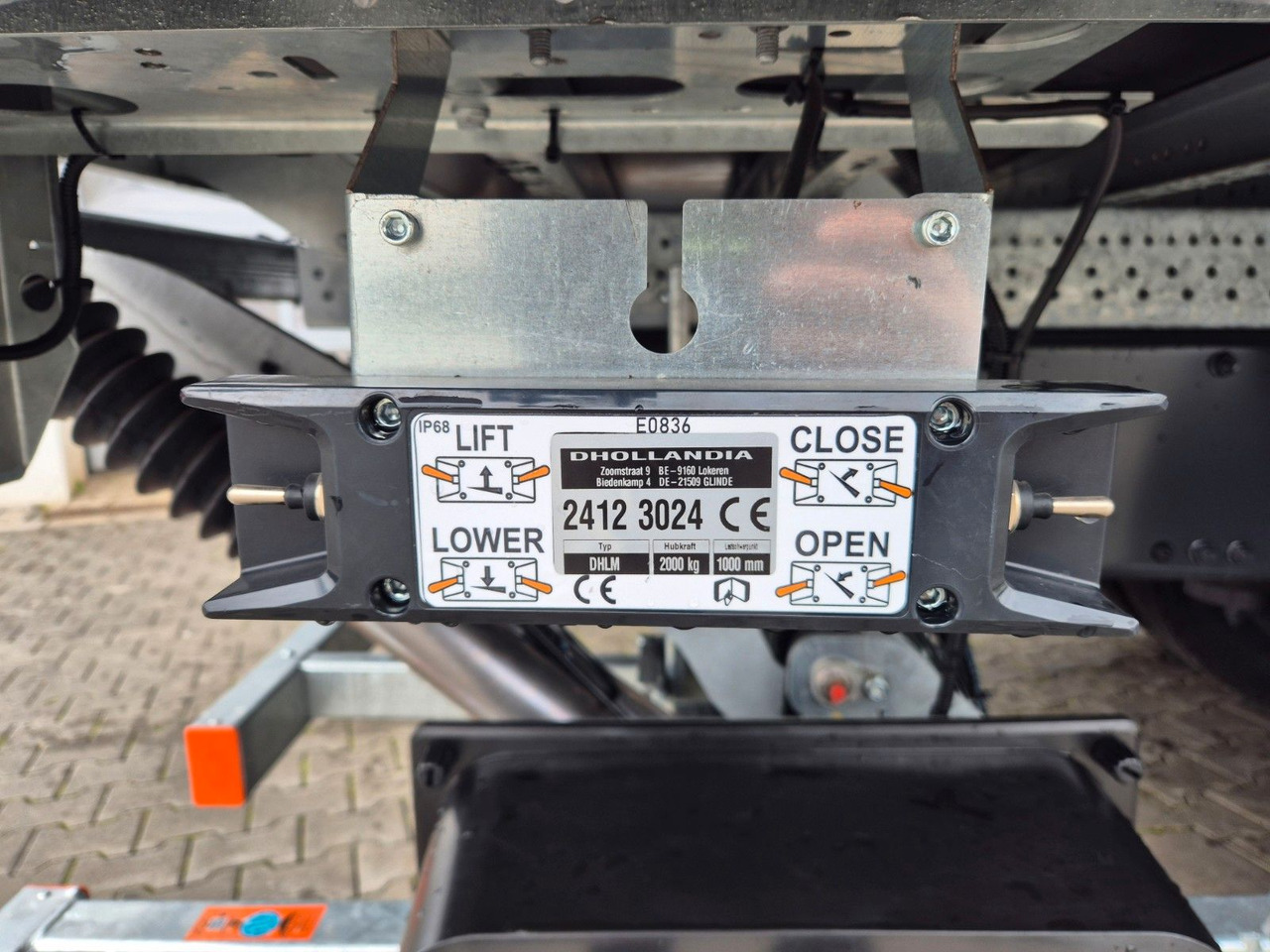 Тентованный грузовик Iveco S-Way AD190S40/P Curtainsider *MirrorCam*LBW*: фото 16 Тентованный грузовик Iveco S-Way AD190S40/P Curtainsider *MirrorCam*LBW*: фото 16