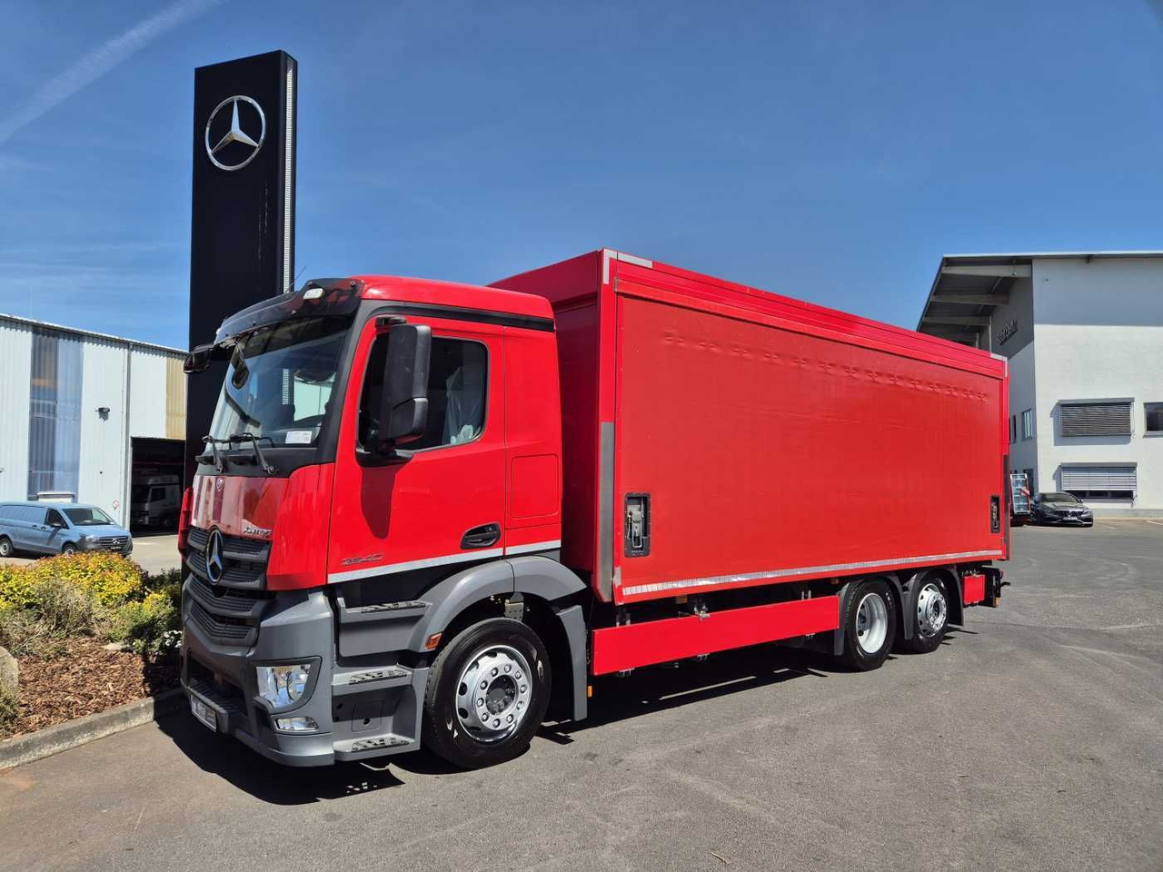 Mercedes-Benz Antos 2540 LnR 6x2 LBW Schiebeplanen AHK - Тентованный грузовик: фото 2 Mercedes-Benz Antos 2540 LnR 6x2 LBW Schiebeplanen AHK - Тентованный грузовик: фото 2