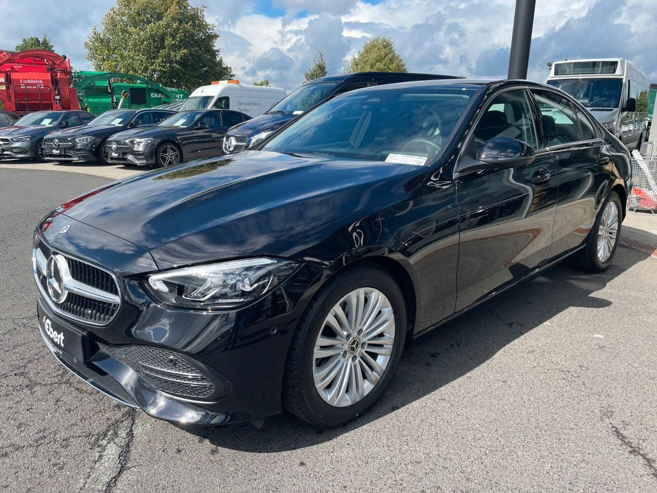 Mercedes-Benz C 200 d AVANTGARDE 360°+TOTW+Carplay+Ambiente - Седан: фото 2 Mercedes-Benz C 200 d AVANTGARDE 360°+TOTW+Carplay+Ambiente - Седан: фото 2