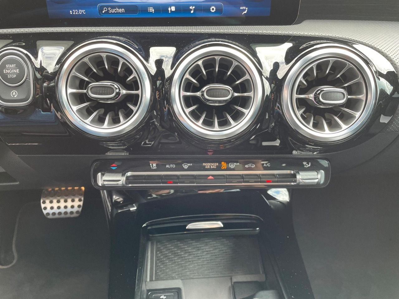 Купе Mercedes-Benz CLA 200 AMG Pano+R-Kamera+19"+TOTW+DISTR+MULITBE: фото 20 Купе Mercedes-Benz CLA 200 AMG Pano+R-Kamera+19"+TOTW+DISTR+MULITBE: фото 20