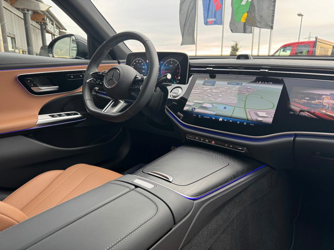 Mercedes-Benz E 220d T AMG+Hyperscreen+Leder+AHK+DistrPro+STH - Универсал: фото 3 Mercedes-Benz E 220d T AMG+Hyperscreen+Leder+AHK+DistrPro+STH - Универсал: фото 3