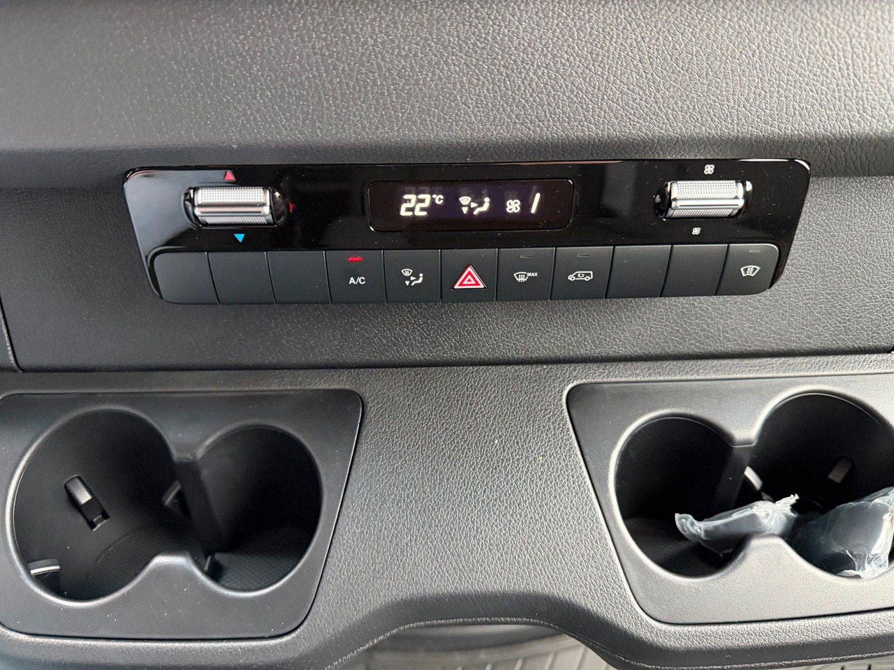 Mercedes-Benz Sprinter 319 CDI 3665 DoKa AHK Klima LED в лизинг Mercedes-Benz Sprinter 319 CDI 3665 DoKa AHK Klima LED: фото 16