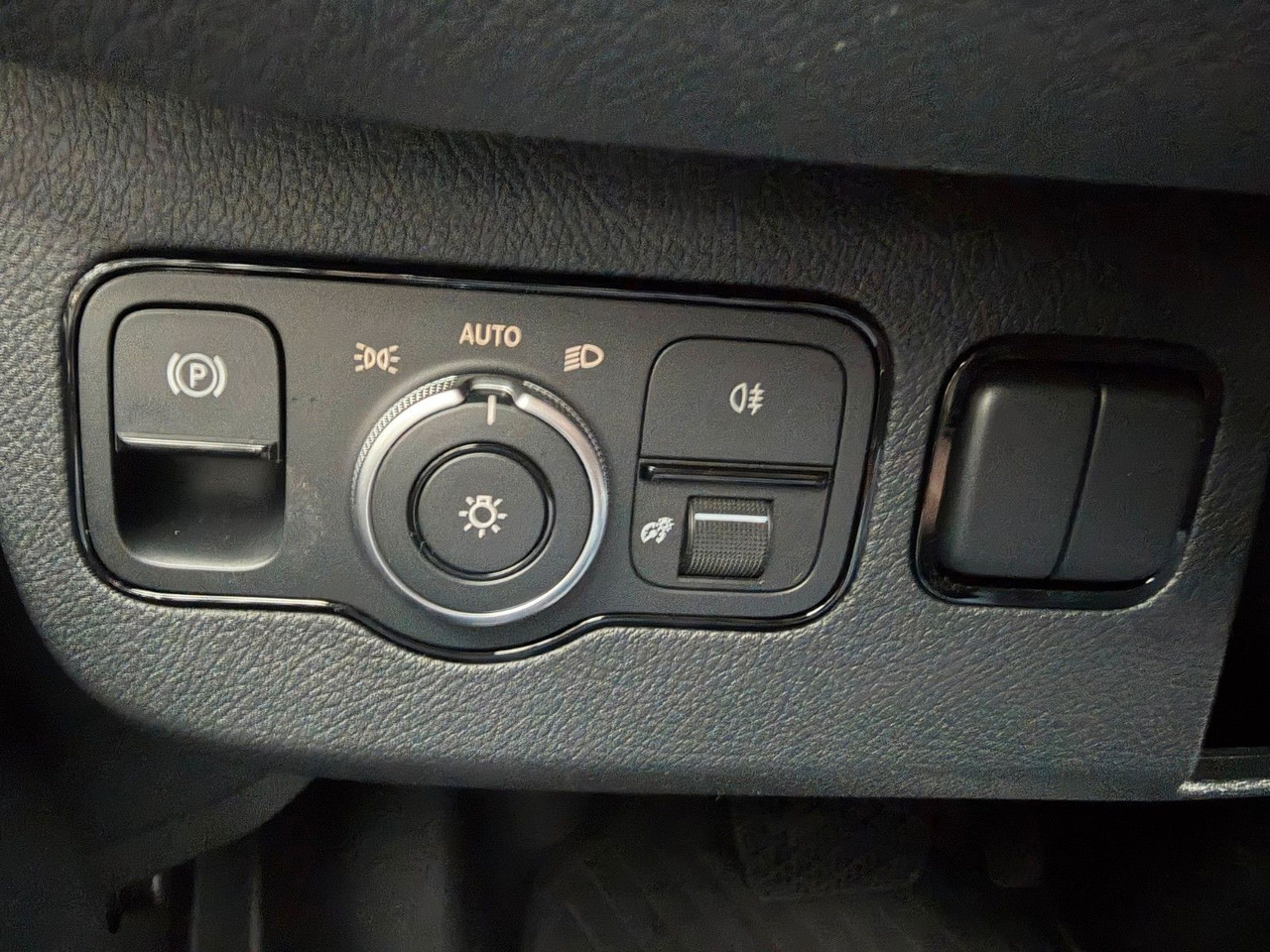 Mercedes-Benz Sprinter 319 CDI 3665 DoKa AHK Klima LED в лизинг Mercedes-Benz Sprinter 319 CDI 3665 DoKa AHK Klima LED: фото 17