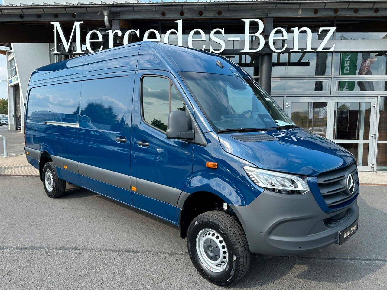 Mercedes-Benz Sprinter 319 CDI 4x4 4325 Klima LED MBUX Kamera - Цельнометаллический фургон: фото 1 Mercedes-Benz Sprinter 319 CDI 4x4 4325 Klima LED MBUX Kamera - Цельнометаллический фургон: фото 1