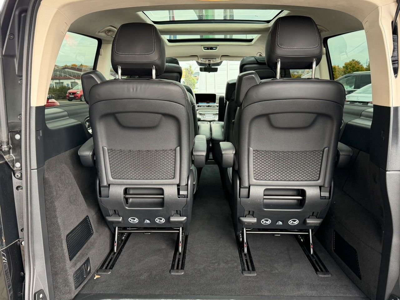 Mercedes-Benz V 300 d 4MATIC EXCLUSIVE Luxus-Sitze AHK2,5to в лизинг Mercedes-Benz V 300 d 4MATIC EXCLUSIVE Luxus-Sitze AHK2,5to: фото 7