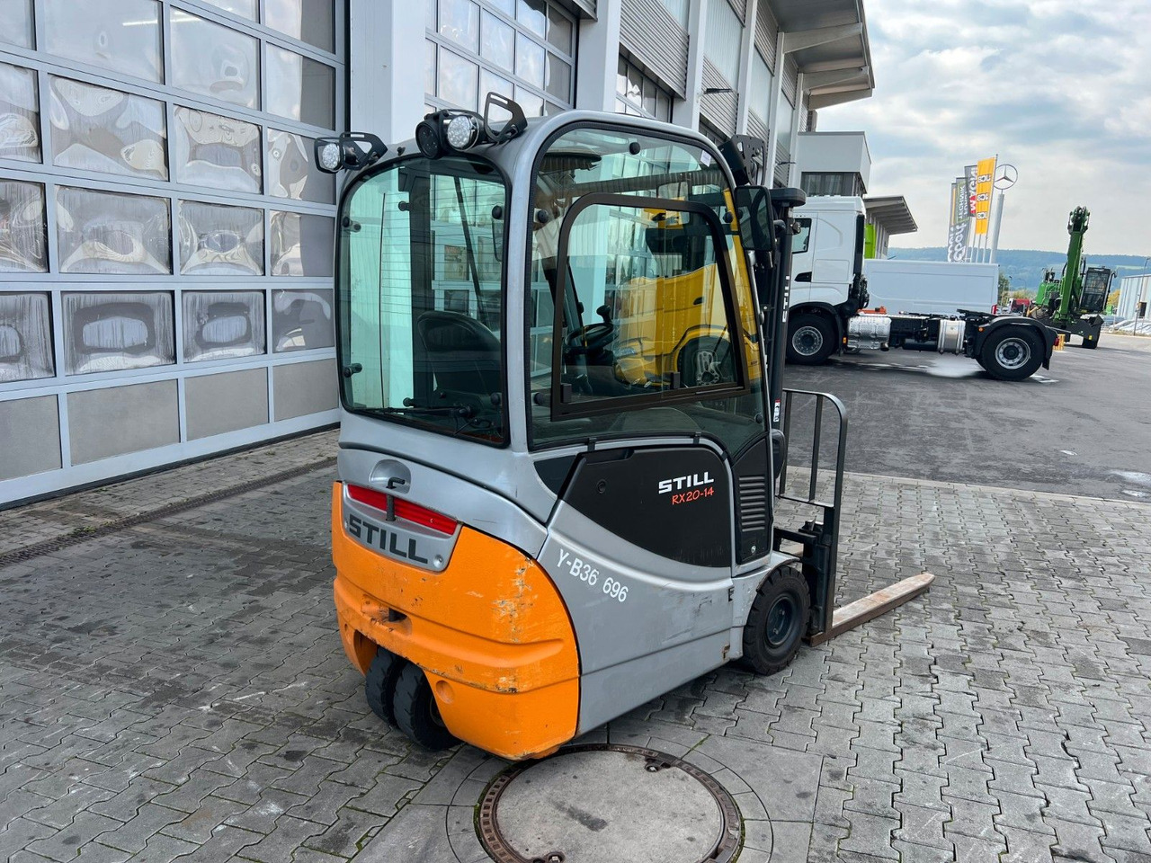 Still RX 20-14 / Triplex: 4,3m / nur 1.187h! / SS - Электропогрузчик: фото 4 Still RX 20-14 / Triplex: 4,3m / nur 1.187h! / SS - Электропогрузчик: фото 4