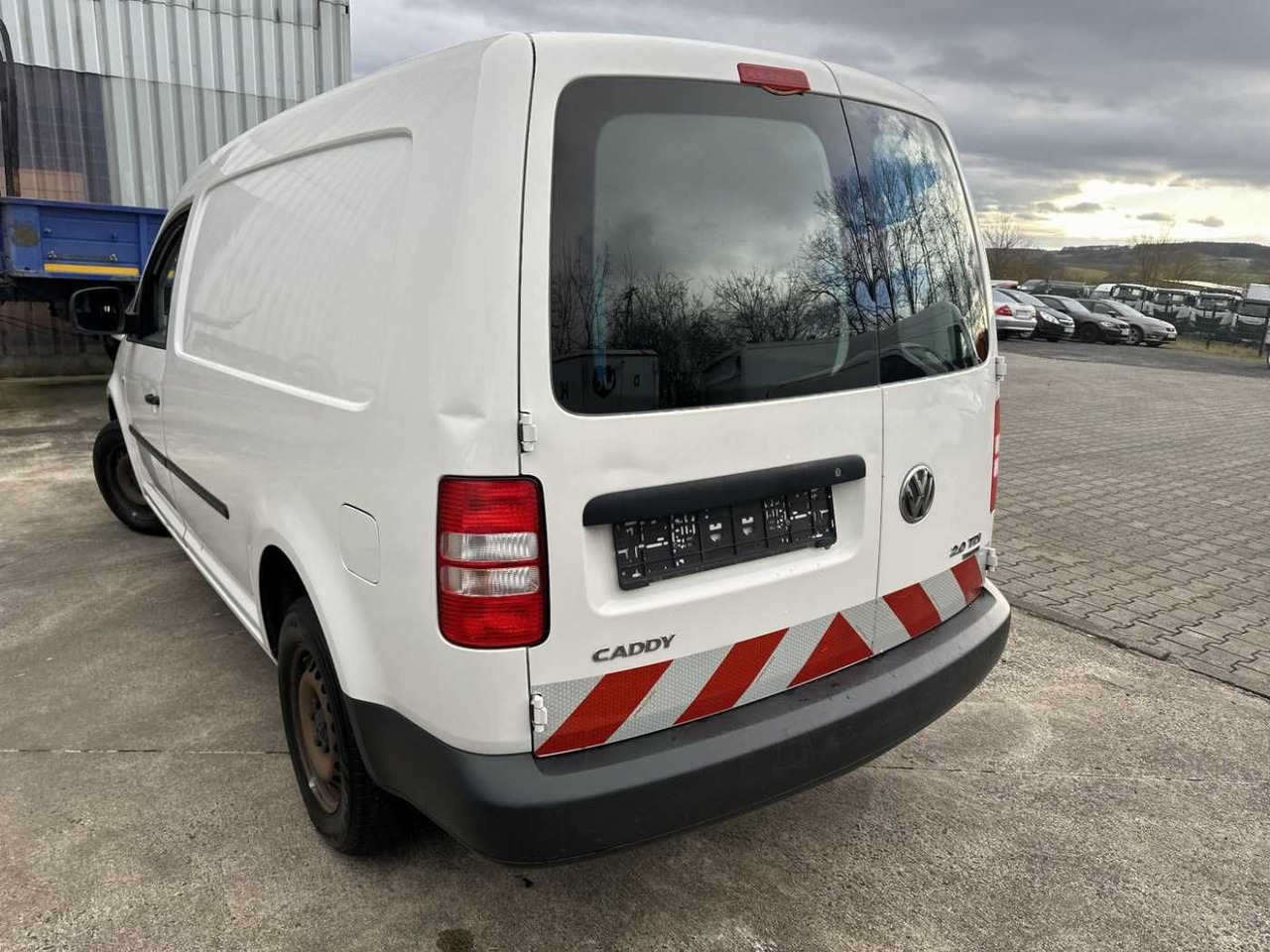 Volkswagen VW Caddy 2.0 TDI 4Motion Maxi Kasten Regal - Цельнометаллический фургон: фото 3 Volkswagen VW Caddy 2.0 TDI 4Motion Maxi Kasten Regal - Цельнометаллический фургон: фото 3