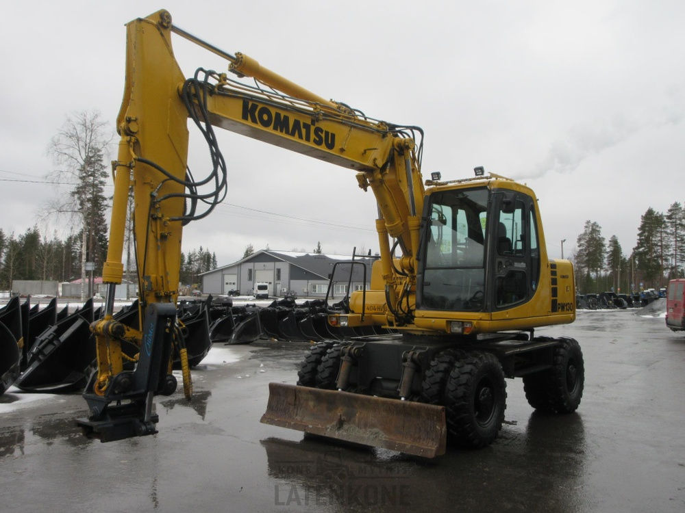 Komatsu PW130-6 Pyöräalustainen kaivinkone - Колёсный экскаватор: фото 4 Komatsu PW130-6 Pyöräalustainen kaivinkone - Колёсный экскаватор: фото 4