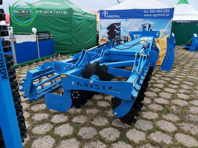 Agristal BTH hydraulic folding disc harrow 4.5 m - Борона: фото 3 Agristal BTH hydraulic folding disc harrow 4.5 m - Борона: фото 3
