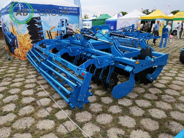 Agristal BTH hydraulic folding disc harrow 4.5 m - Борона: фото 2 Agristal BTH hydraulic folding disc harrow 4.5 m - Борона: фото 2