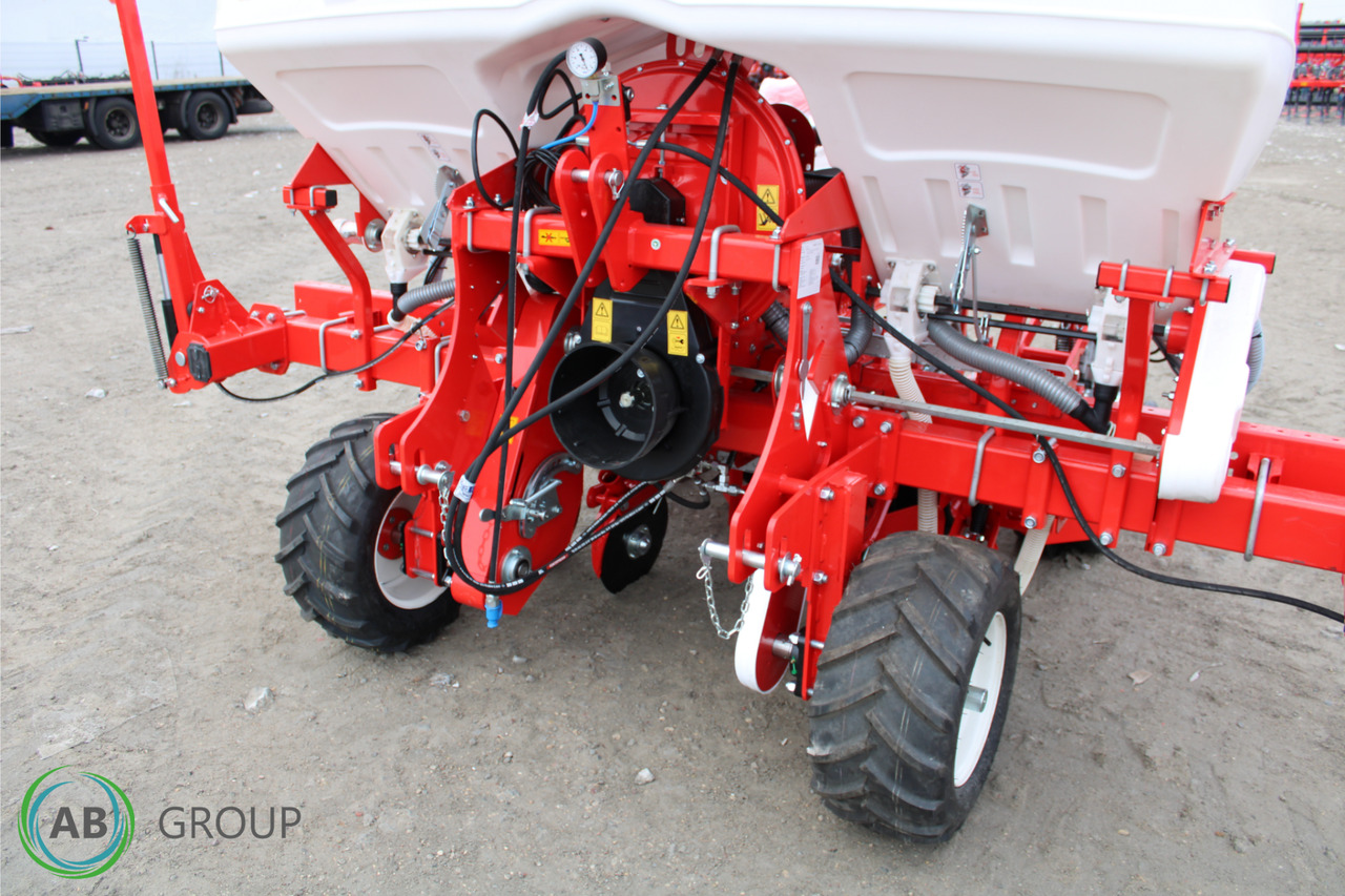 Four-row pneumatic precision seeder with depth fertilization Ozdoken VPTT - Сеялка точного высева: фото 5 Four-row pneumatic precision seeder with depth fertilization Ozdoken VPTT - Сеялка точного высева: фото 5