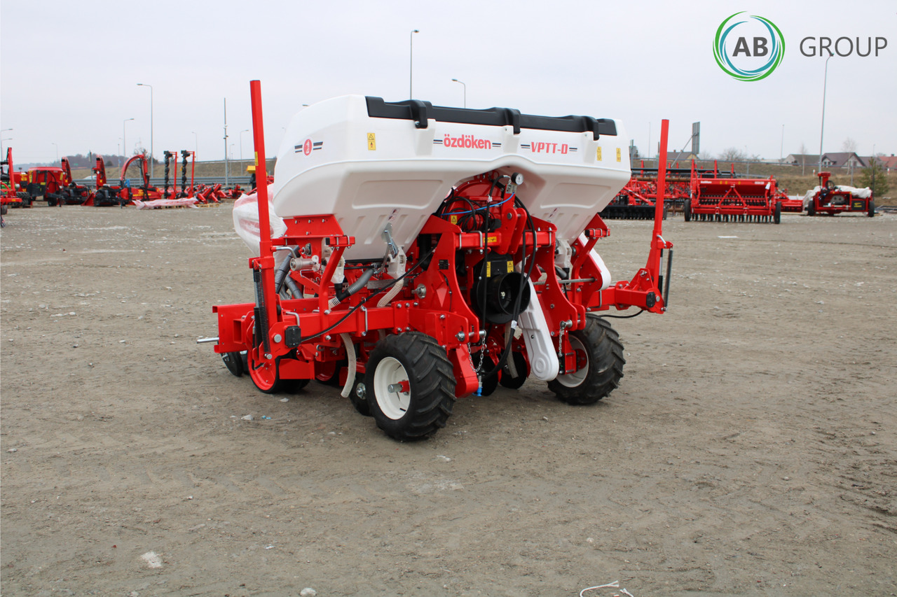 Four-row pneumatic precision seeder with depth fertilization Ozdoken VPTT - Сеялка точного высева: фото 1 Four-row pneumatic precision seeder with depth fertilization Ozdoken VPTT - Сеялка точного высева: фото 1