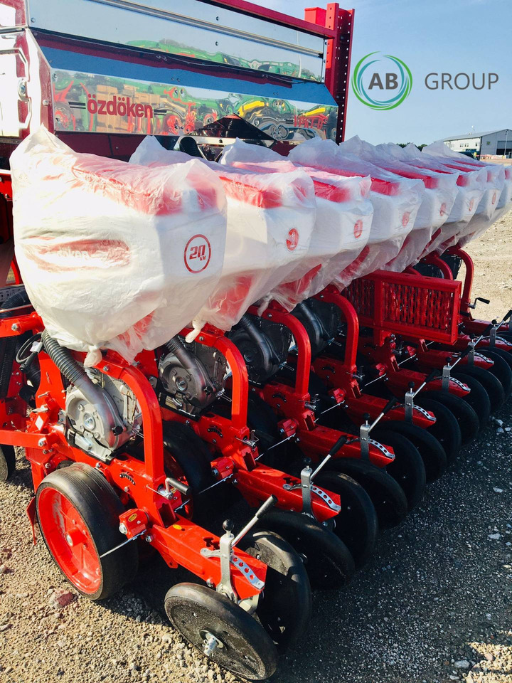 Ozdoken VPKT-DG8 eight-row pneumatic precision seeder with depth fertilization - Сеялка точного высева: фото 5 Ozdoken VPKT-DG8 eight-row pneumatic precision seeder with depth fertilization - Сеялка точного высева: фото 5