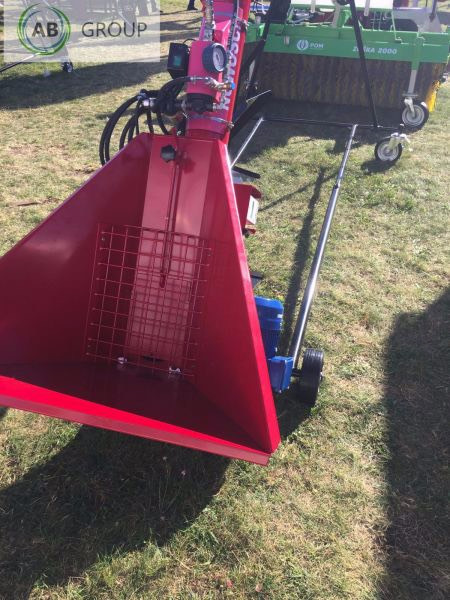 POM Augustów auger conveyor with electric drive T 206/4 - Послеуборочное оборудование: фото 2 POM Augustów auger conveyor with electric drive T 206/4 - Послеуборочное оборудование: фото 2