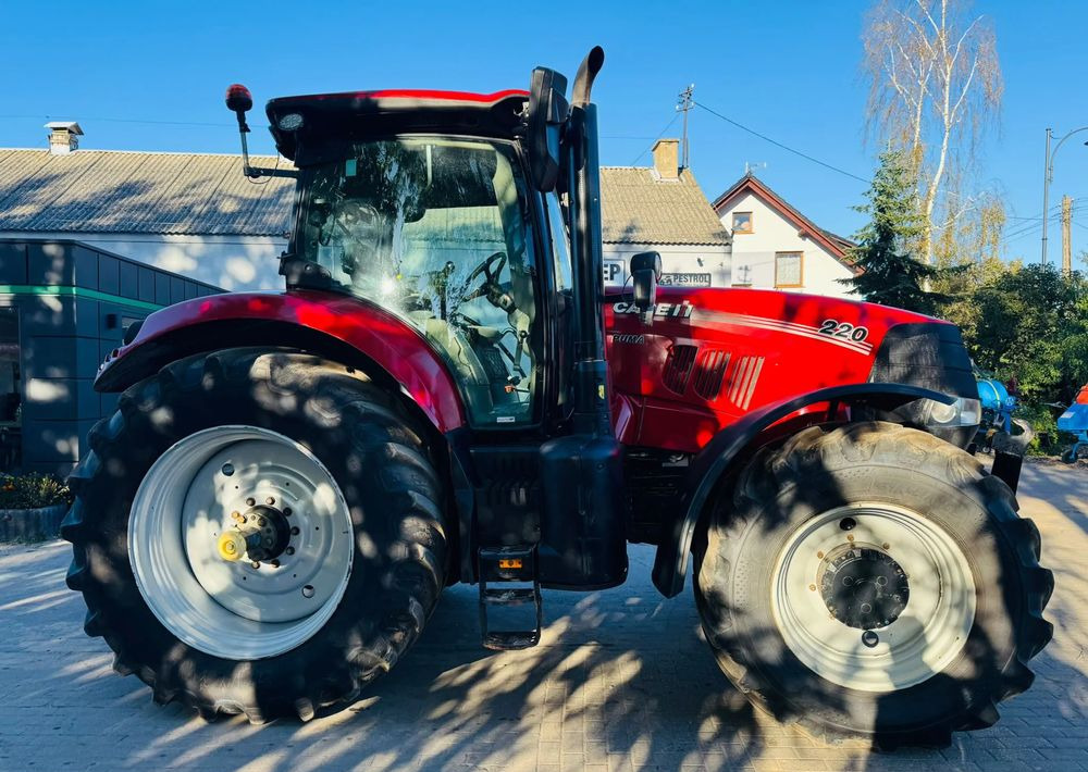 Case IH Puma 215 - Трактор: фото 2 Case IH Puma 215 - Трактор: фото 2