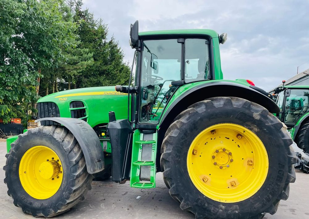 John Deere 7530 PREMIUM - Трактор: фото 5 John Deere 7530 PREMIUM - Трактор: фото 5