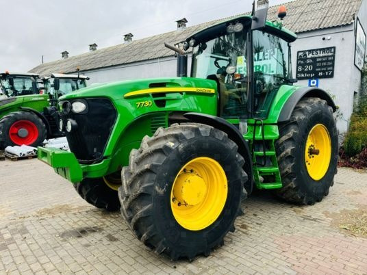 John Deere 7730 - Трактор: фото 4 John Deere 7730 - Трактор: фото 4