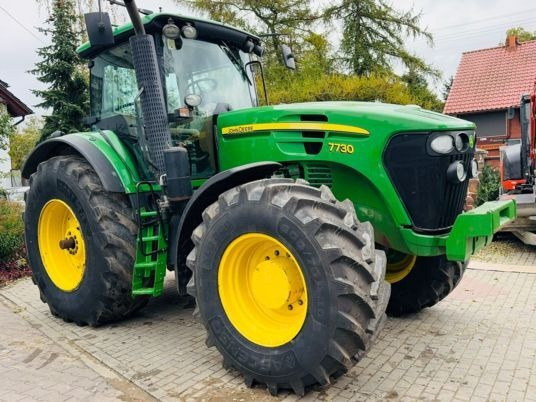 John Deere 7730 - Трактор: фото 1 John Deere 7730 - Трактор: фото 1