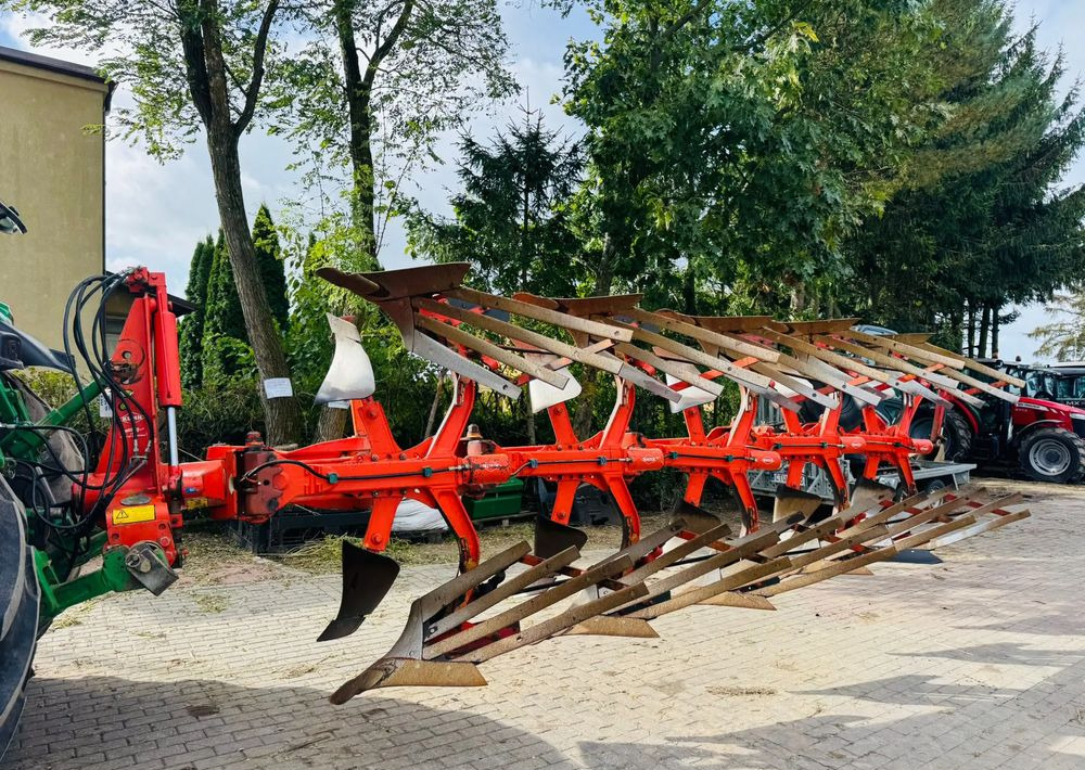 Kuhn Vari Master 151 - Плуг: фото 1 Kuhn Vari Master 151 - Плуг: фото 1