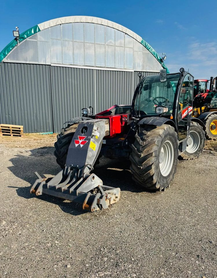 Massey Ferguson TH 70.38 - Телескопический погрузчик: фото 1 Massey Ferguson TH 70.38 - Телескопический погрузчик: фото 1