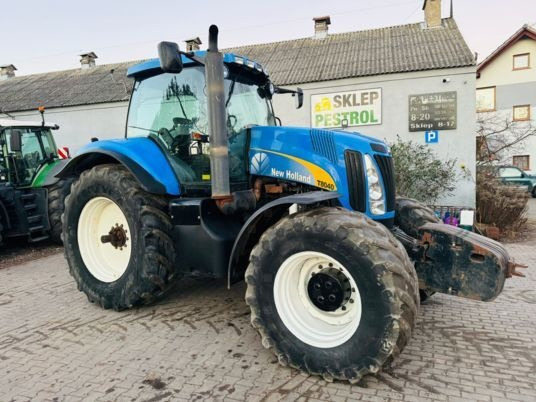 New Holland T8040 - Трактор: фото 5 New Holland T8040 - Трактор: фото 5