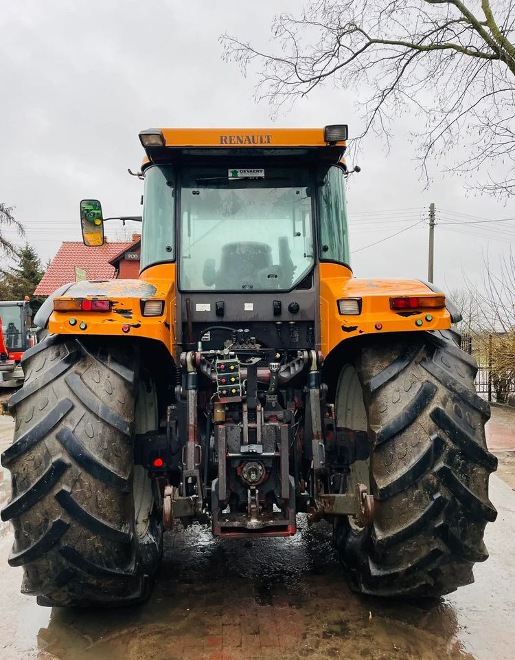 Renault Ares 826 RZ - Трактор: фото 5 Renault Ares 826 RZ - Трактор: фото 5