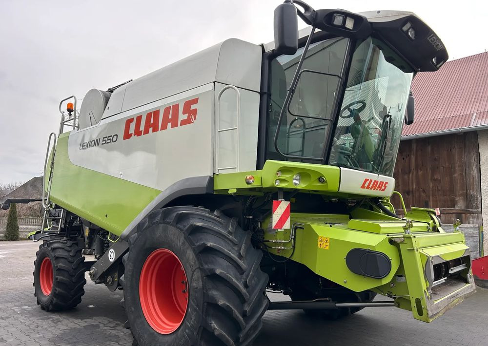 Claas Lexion 550 - Трактор: фото 3 Claas Lexion 550 - Трактор: фото 3