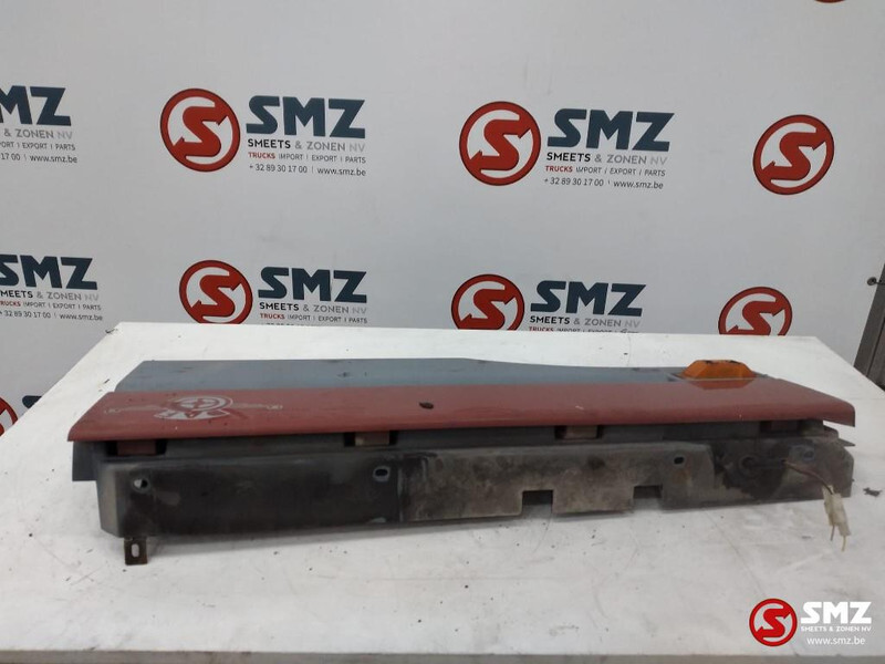 DAF Occ opstap rechts DAF XF95 1291170 - Кабина и интерьер для Грузовиков: фото 4 DAF Occ opstap rechts DAF XF95 1291170 - Кабина и интерьер для Грузовиков: фото 4