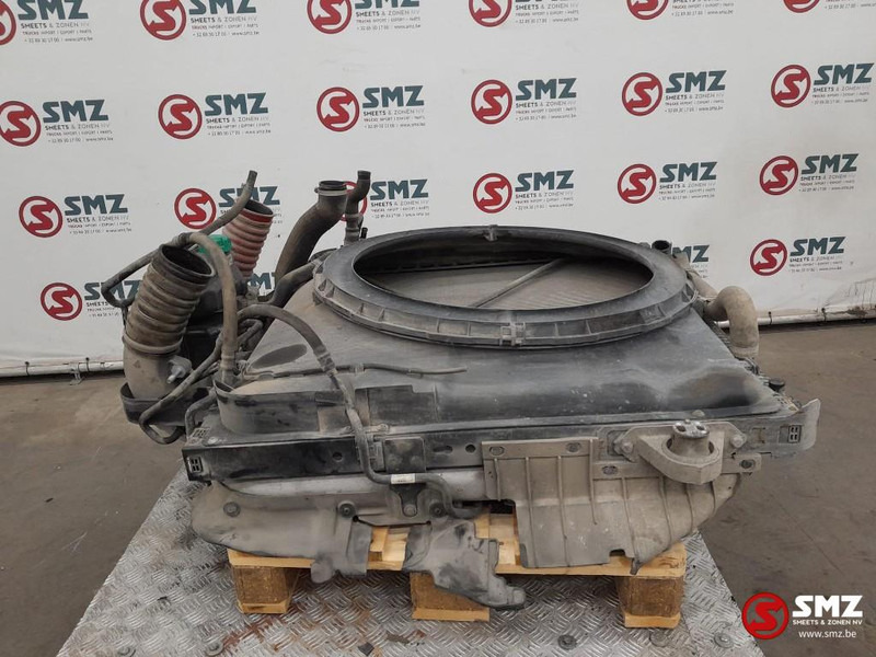 DAF Occ radiator + intercooler + expansievat DAF - Радиатор для Грузовиков: фото 4 DAF Occ radiator + intercooler + expansievat DAF - Радиатор для Грузовиков: фото 4