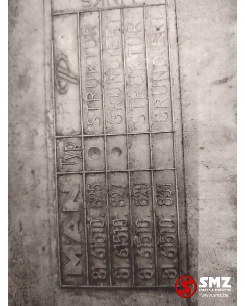 MAN Occ opstapbak bestuurderscabine Links MAN TGX 8161 - Кабина и интерьер для Грузовиков: фото 3 MAN Occ opstapbak bestuurderscabine Links MAN TGX 8161 - Кабина и интерьер для Грузовиков: фото 3