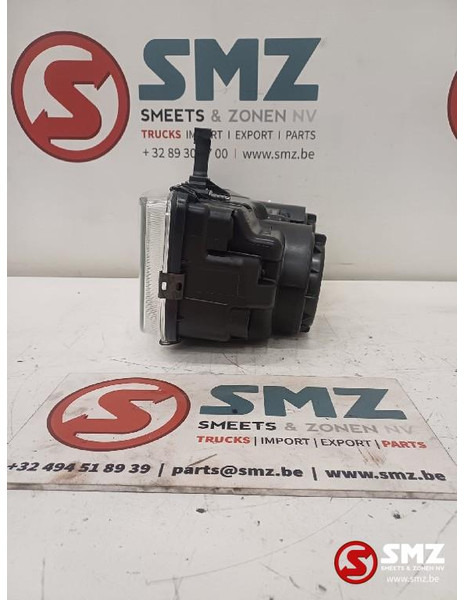 Mercedes-Benz Koplamp links mercedes - Передняя фара для Грузовиков: фото 3 Mercedes-Benz Koplamp links mercedes - Передняя фара для Грузовиков: фото 3