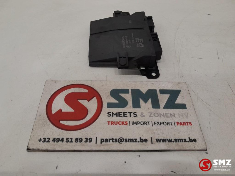 Mercedes-Benz Occ ECU linkerdeur regeleenheid Mercedes - Блок управления для Грузовиков: фото 3 Mercedes-Benz Occ ECU linkerdeur regeleenheid Mercedes - Блок управления для Грузовиков: фото 3