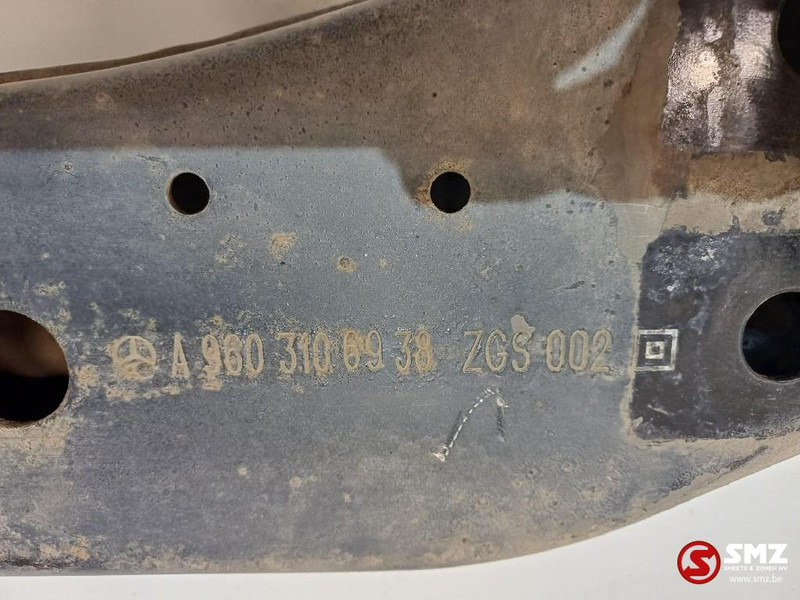 Mercedes-Benz Occ framedwarsbalk voorzijde Mercedes - Рама/ Шасси для Грузовиков: фото 4 Mercedes-Benz Occ framedwarsbalk voorzijde Mercedes - Рама/ Шасси для Грузовиков: фото 4