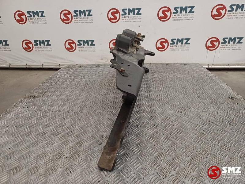 Mercedes-Benz Occ montagebeugel chassis links Mercedes - Рама/ Шасси для Грузовиков: фото 4 Mercedes-Benz Occ montagebeugel chassis links Mercedes - Рама/ Шасси для Грузовиков: фото 4