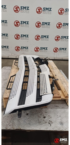Mercedes-Benz Occ radiatorgrille Mercedes - Решётка радиатора для Грузовиков: фото 3 Mercedes-Benz Occ radiatorgrille Mercedes - Решётка радиатора для Грузовиков: фото 3